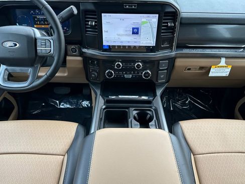 New 2026 Ford F250 Lariat w/ Chrome Package image 11