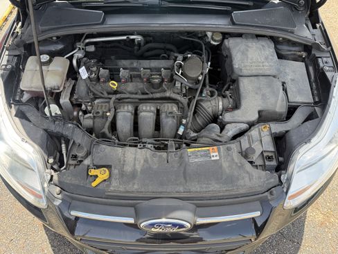 Used 2013 Ford Focus SE FWD image 40