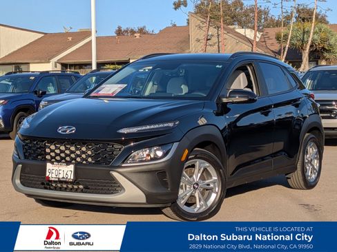 Used 2023 Hyundai Kona SEL image 1