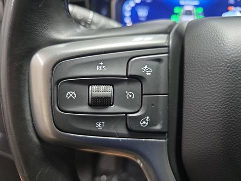 Used 2025 Chevrolet Silverado 1500 LT AWD/4WD image 20