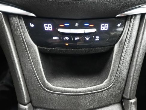 Used 2017 Cadillac XT5 Luxury w/ LPO, Wheel Lock Package image 21