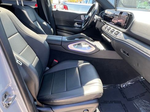 Used 2025 Mercedes-Benz GLE 450 4MATIC Coupe w/ Winter Package image 16