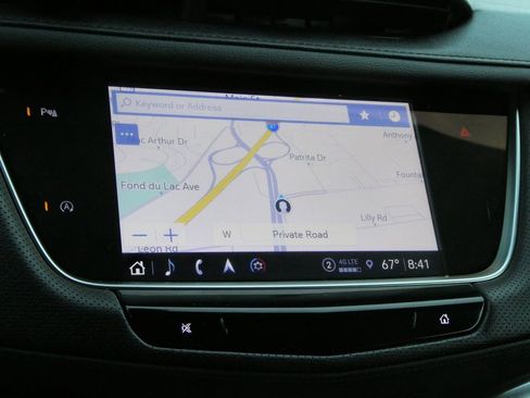 Used 2023 Cadillac XT5 Sportv w/ LPO, Floor Liner Package image 8