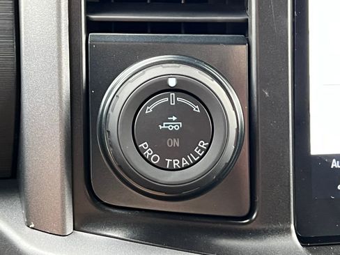 Used 2025 Ford F150 XLT w/ Equipment Group 302A MID image 29