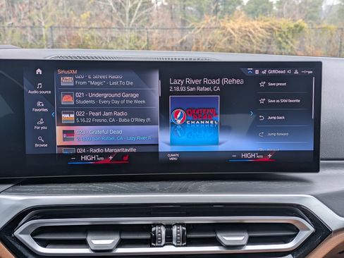 Used 2023 BMW i4 eDrive35 w/ Premium Package image 12