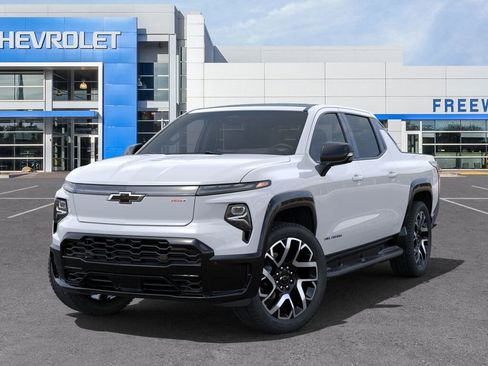 New 2024 Chevrolet Silverado EV RST image 6