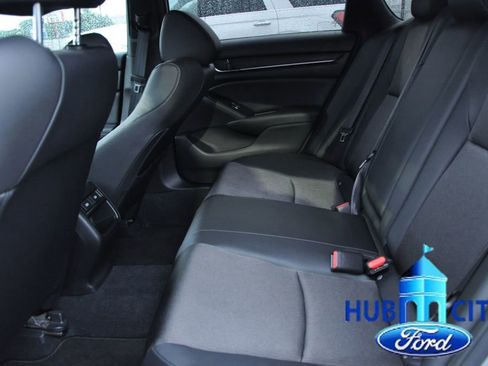 Used 2022 Honda Accord Sport image 12