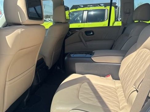 Used 2023 Nissan Armada Platinum w/ Captain's Chairs Package image 12