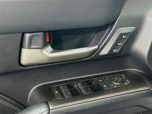 New 2025 Toyota 4Runner Limited image 17