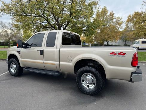 Used 2008 Ford F250 XLT image 9