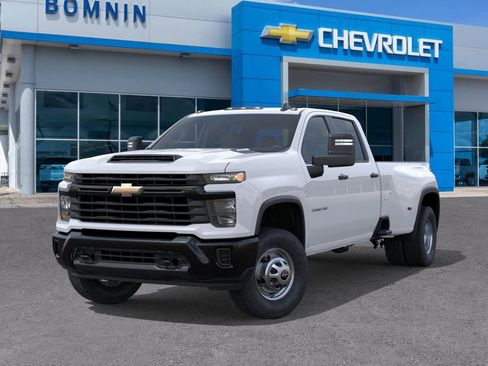 New 2026 Chevrolet Silverado 3500 W/T image 6