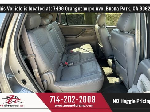 Used 2006 Toyota Sequoia SR5 AWD/4WD image 22