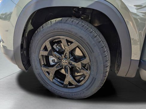 New 2026 Volkswagen Atlas Peak Edition AWD/4WD image 31