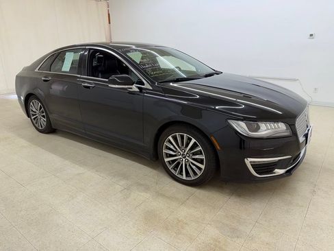 Used 2020 Lincoln MKZ AWD image 6