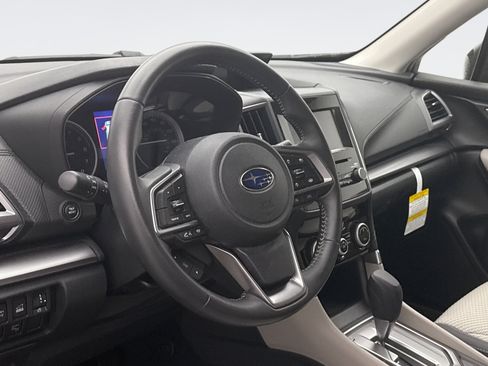 Used 2022 Subaru Forester Premium AWD/4WD image 7