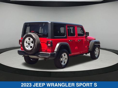 Used 2023 Jeep Wrangler Unlimited Sport AWD/4WD image 4