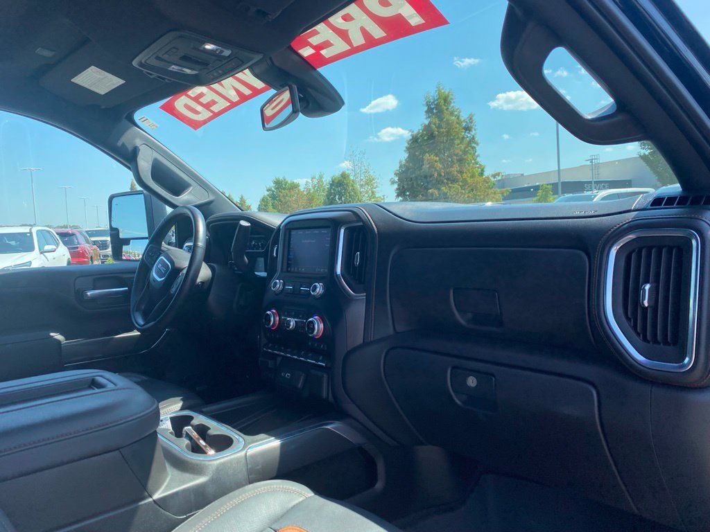 Used 2022 GMC Sierra 2500 AT4 w/ AT4 Preferred Package AWD/4WD image 33