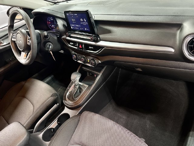 Certified 2023 Kia Forte LXS w/ LXS Technology Package FWD image 26