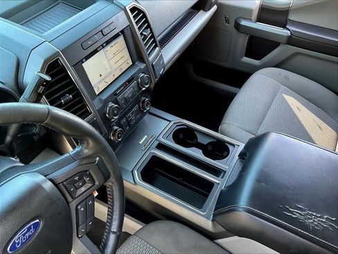 Used 2018 Ford F150 XLT w/ Equipment Group 302A Luxury RWD image 11