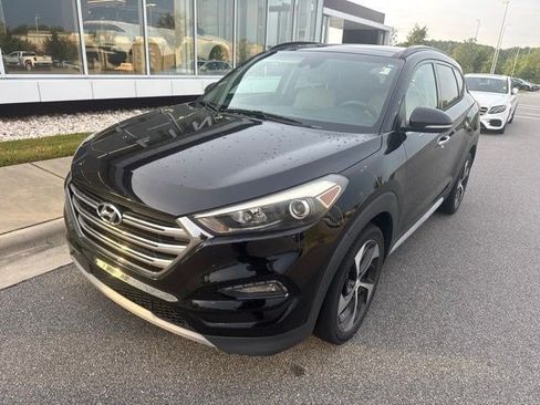 Used 2018 Hyundai Tucson Limited w/ Ultimate Package 02 FWD image 2