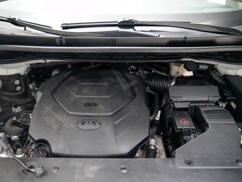 Used 2020 Kia Sedona EX FWD image 13