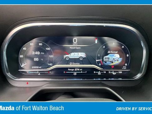 Used 2024 GMC Yukon SLT RWD image 12