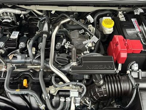 Used 2024 Nissan Sentra SV image 32