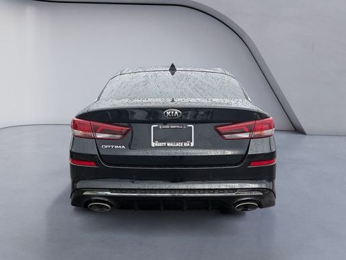 Used 2020 Kia Optima SE image 4