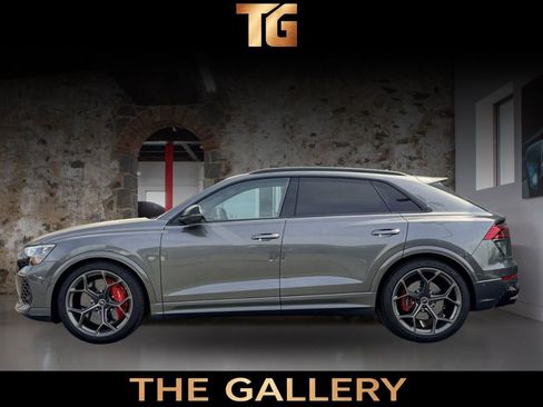 Used 2025 Audi RS Q8 performance AWD/4WD image 1