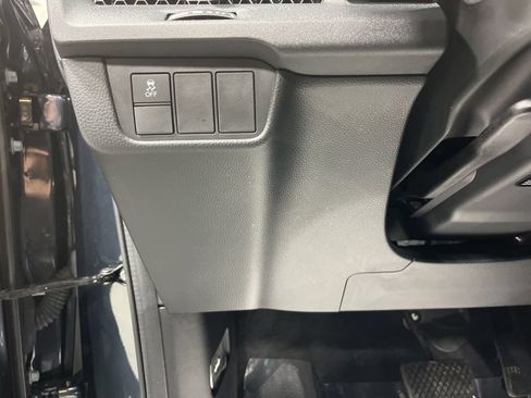 Used 2023 Honda CR-V LX image 16
