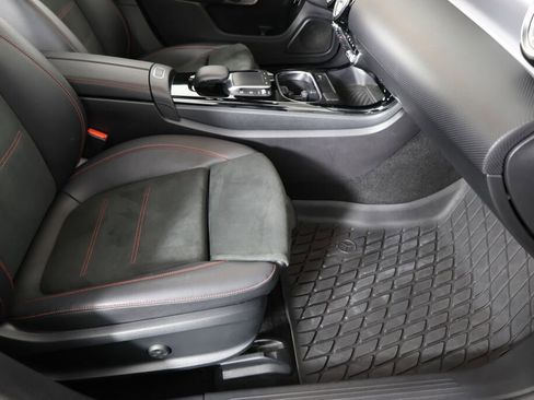 Used 2021 Mercedes-Benz A 220 A 220 4MATIC image 26