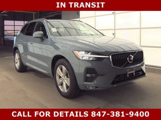 Used 2022 Volvo XC60 B5 Momentum image 1