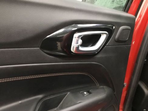 Used 2022 Jeep Compass Limited w/ (RED) Package image 14