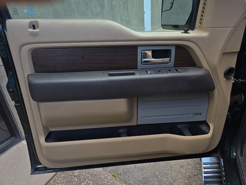 Used 2013 Ford F150 Lariat w/ Luxury Equipment Group AWD/4WD image 23