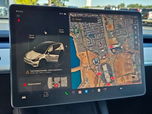Used 2022 Tesla Model Y Performance AWD/4WD image 17