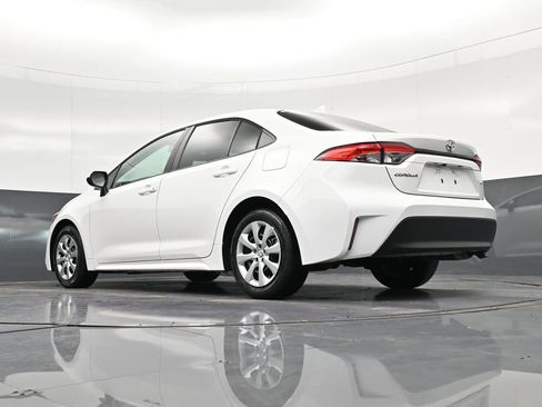 Used 2024 Toyota Corolla LE image 26