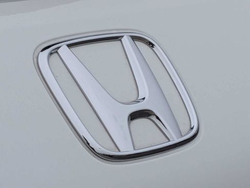 Used 2024 Honda HR-V Sport image 12