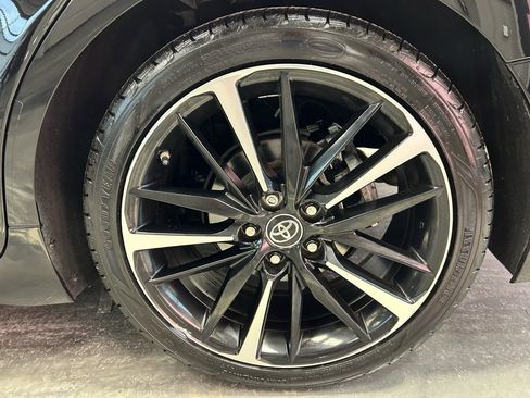 Used 2019 Toyota Camry XSE image 24