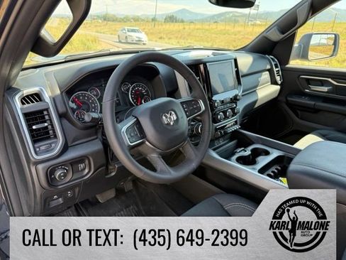Used 2025 RAM 1500 Big Horn AWD/4WD image 17
