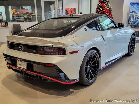 New 2024 Nissan Z Performance w/ Floor Mat Package RWD image 7