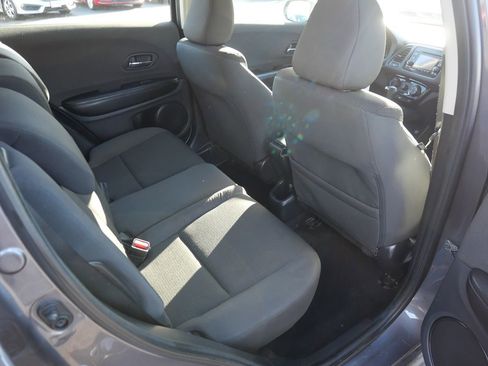 Used 2020 Honda HR-V LX image 24