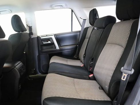 Used 2014 Toyota 4Runner SR5 image 29