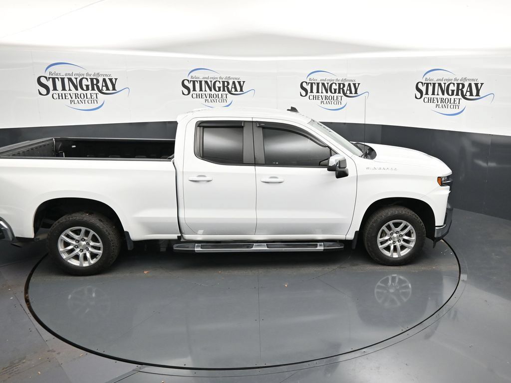 Used 2020 Chevrolet Silverado 1500 LT w/ LT Value Package RWD image 25