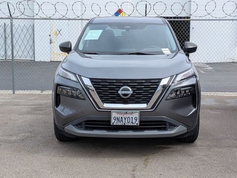Used 2023 Nissan Rogue S AWD/4WD image 3