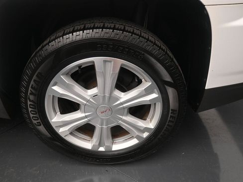 Used 2017 GMC Terrain SLE w/ Driver Alert Package I FWD image 17