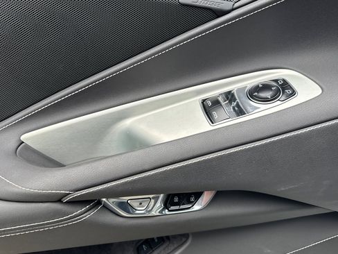 Used 2023 Chevrolet Corvette Stingray Coupe w/ 1LT image 11