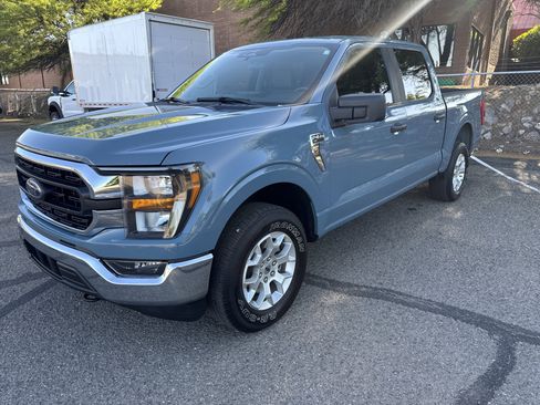 Used 2023 Ford F150 XLT AWD/4WD image 3