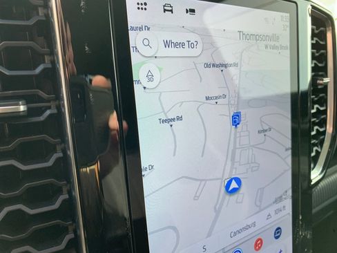 Used 2024 Ford Ranger XLT w/ Technology Package image 26