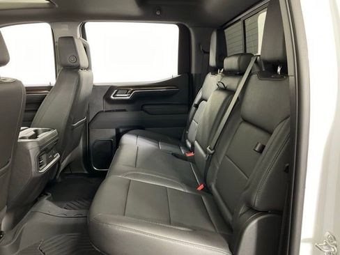 Used 2026 Chevrolet Silverado 1500 LT Trail Boss w/ Safety Package image 30