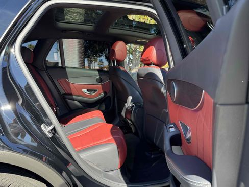 Used 2022 Mercedes-Benz GLC 300 4MATIC w/ AMG Line image 43